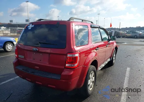 2012 Ford Escape Xlt z USA, uszkodzony, nr VIN 1FMCU0D73CKC22772